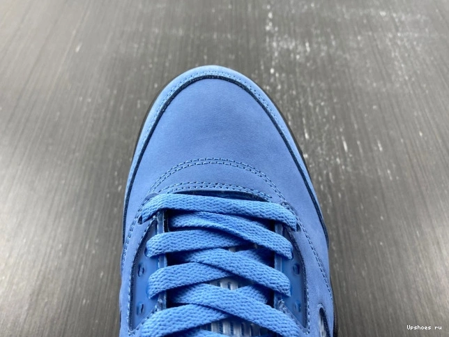 DV1310-401 5 RETRO Air  Jordan  “UNC” 1020